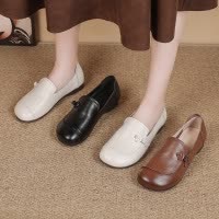 头层牛皮单鞋圆头粗跟妈妈鞋2026春秋季复古女鞋软底舒适四季鞋