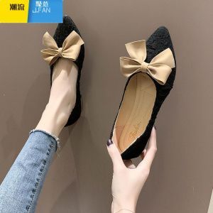 聚范尖头单鞋女2024新款百搭网红平底蝴蝶结一脚蹬仙女温柔豆豆鞋