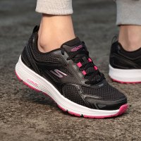 Skechers斯凯奇女鞋新款网面透气运动鞋减震跑步鞋128075-NAT ZP