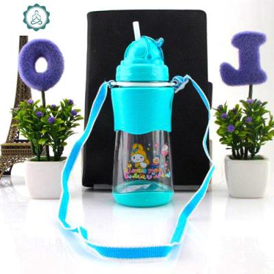 防漏儿童水杯背带吸管宝宝水杯幼儿园水瓶小孩杯子饮水壶防摔塑料封后背带500蓝色