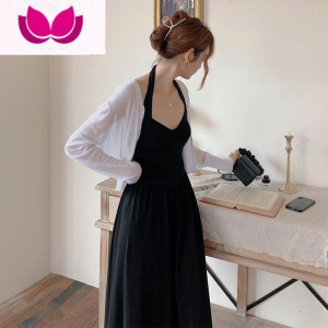 七斓绿色挂脖连衣裙子女夏季辣妹套装2023年新款春装茶歇泰式吊带长裙