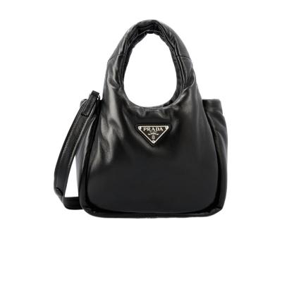 普拉达(PRADA)女士单肩包时尚小巧手提斜挎包皮质三角徽标百搭配