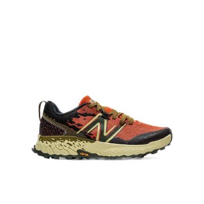 新百伦(New Balance)男款跑步鞋系带运动鞋圆头徽标装饰舒适耐穿