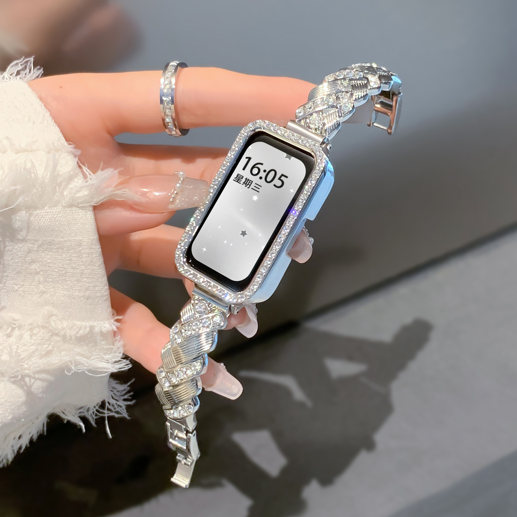 适用华为手环10表带新款麦穗编织手镯华为手环9表带时尚镶钻金属表链智能运动华为手环8表带小香风女生