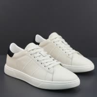 2026春季新款透气板鞋男真皮小白鞋男平底软底软皮米白色休闲鞋子