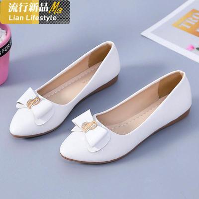 软皮尖头单鞋女2020秋款平底工作休闲鞋软底浅口一脚蹬豆豆鞋女潮知义(ZHIYI)休闲鞋