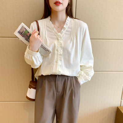 [3件8.5折58.7元,叠加优惠券]唐狮秋季新款女V领木耳边纯色长袖衬衫百搭淑女简约高级感