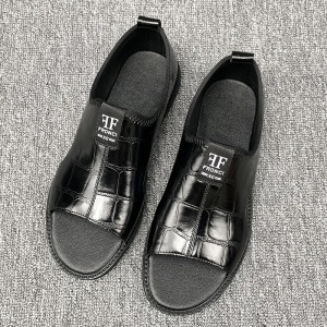 男士凉鞋2025新款男款沙滩鞋防滑外穿休闲大码47 48皮凉鞋男