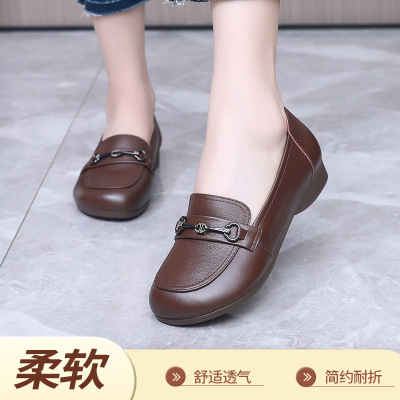 头层牛皮女鞋春季秋新款真皮软底乐福鞋圆头复古平跟大码单鞋