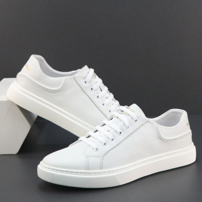 欧洲站男鞋夏季新款真皮小白鞋头层牛皮简约百搭透气休闲板鞋