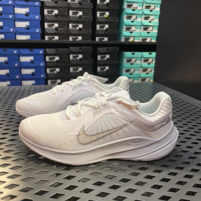NIKE/耐克女鞋新款QUEST透气耐磨运动轻便跑步鞋 DD9291-100 D