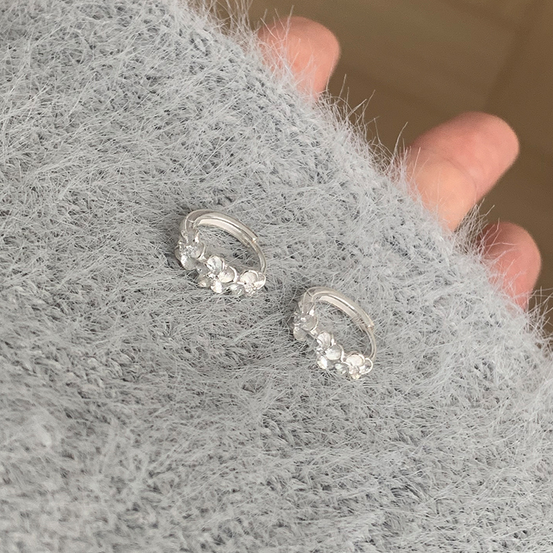 S925桃之夭夭桃花耳扣女大气时髦耳圈新款潮流耳环复古小清新送女朋友老婆情人节七夕生日礼物