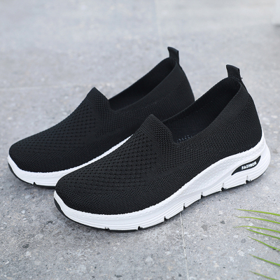 些久老北京布鞋女春夏季妈妈单鞋一脚蹬套脚休闲软底平底浅口纯色懒人鞋