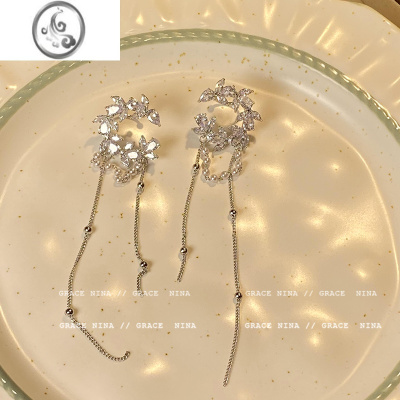 JiMi气质款!小众设计闪钻月亮流苏耳夹女无耳洞耳骨夹高级感轻奢耳饰