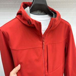 三防户外软壳通勤冲锋衣男女同款夹克秋冬时尚连帽加厚保暖外套男