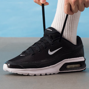 耐克(NIKE)男鞋新款AIR MAX BIA气垫缓震休闲时尚潮流健身运动鞋IF2624-100 ZP