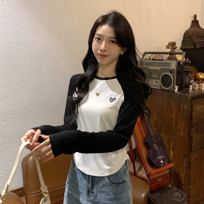 [1折价36.9元,叠加优惠券]春季女圆子拼接左胸爱心短款长袖T恤百搭韩版潮