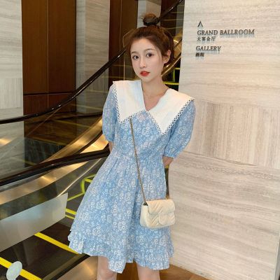 连衣裙女夏季2021韩版温柔风气质泡泡袖高腰娃娃领碎花裙妃秀格
