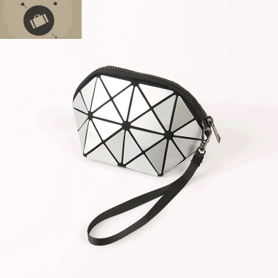 夏小包包手拿包迷你手抓包几何菱格包菱形镭射化妆包女包艾狄伊娃女手包