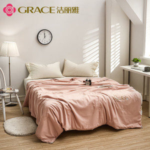 洁丽雅蚕宝被-香奈儿JLY-YHC2569 规格200x230cm