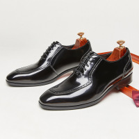 男士皮鞋英伦风亮面漆皮商务正装鞋复古花方头牛津鞋宴会婚礼鞋