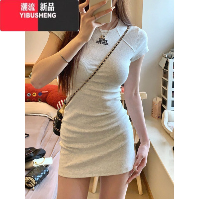 YIBUSHENG辣妹纯欲风刺绣字母短袖连衣裙女季新款收腰显瘦包臀a字短裙子