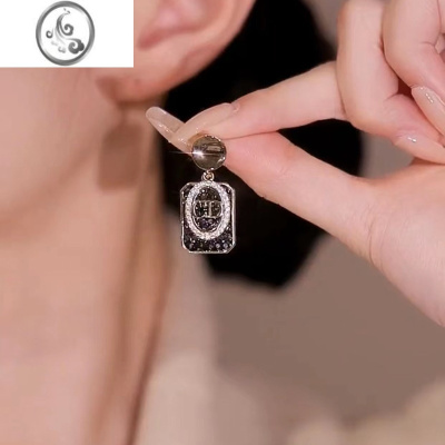 JiMi高级感字母方形耳环女夏季轻奢小众设计时尚气质耳钉2023年新款潮