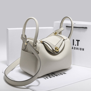 MKJ欧美时尚2023新款百搭头层牛皮医生包真皮女手提单肩斜挎药箱包小包