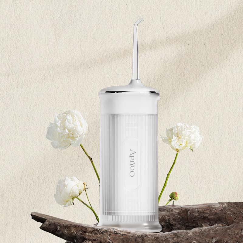 ApiYoo艾优电动冲牙器便携式家用洗牙器牙垢牙齿清洗水牙线X11 X11米白色 1支喷头