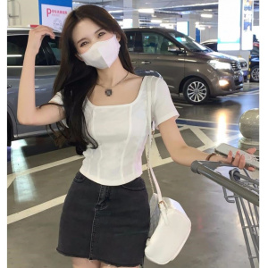 方领T恤女装夏季韩版新款辣妹风设计感修身显瘦短款短袖上衣