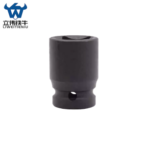 立伟铁牛1/2小风炮短套筒15mm/个