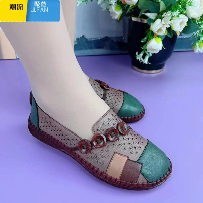 聚范红晴蜓单鞋女2024夏季新款镂空洞洞鞋平底防滑中老年妈妈凉鞋