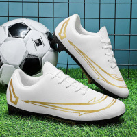 新款长钉贴地拼接运动四季轻便舒适透气户外套脚男女款pu足球鞋