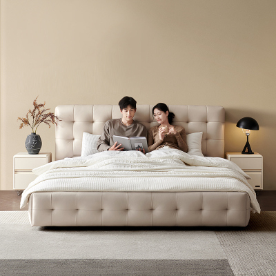 [U标·棋格床]全友家居主卧松木框架全纳帕皮软包双人床