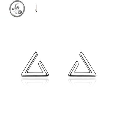 JiMi黑色三角耳钉银银夏季耳环小众设计感2021年新款耳饰女潮2022