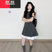 YIBUSHENG学院风灰色百褶无袖连衣裙女季2024新款辣妹修身露背设计感短裙