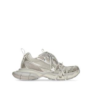 巴黎世家(Balenciaga)白色网眼拼接厚底复古跑鞋女款系带镂空反光