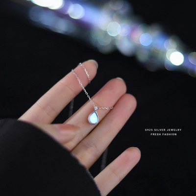 s925纯银月光石项链女气质人鱼水滴小众轻奢设计感锁骨链吊坠批发送女朋友老婆情人节七夕生日礼物