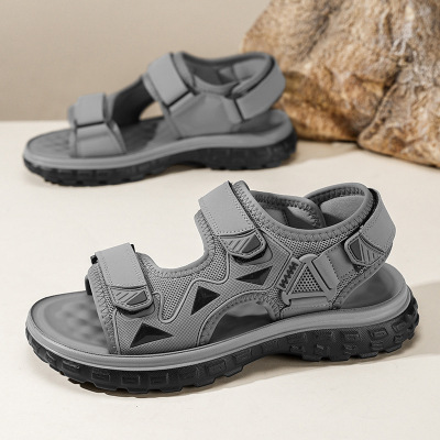 2025年男款春夏季新款潮流透气舒适休闲露趾百搭日常魔术贴男士凉