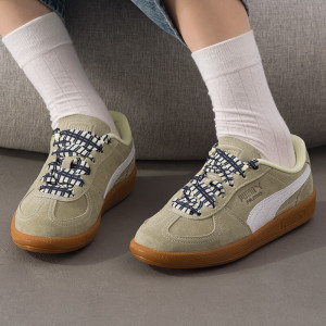 彪马(PUMA)女鞋新款轻便出行休闲鞋低帮缓震耐磨平底鞋运动板鞋404361-01 ZP