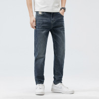 夏季新款牛仔裤男士时尚潮流简约休闲小直脚九分裤潮牌休闲长裤子