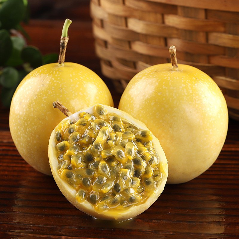 [西沛生鲜]精品黄金百香果 百香果西番莲鸡蛋果 送开果器 净重4.5斤 特大果 单果70-90g 新鲜采摘
