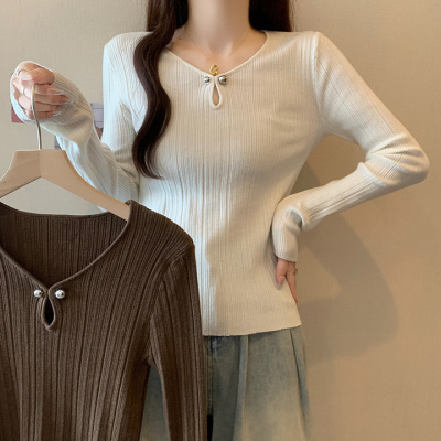 秋季新款设计感V领长袖打底衫内搭针织衫休闲ins韩版通勤个性上衣