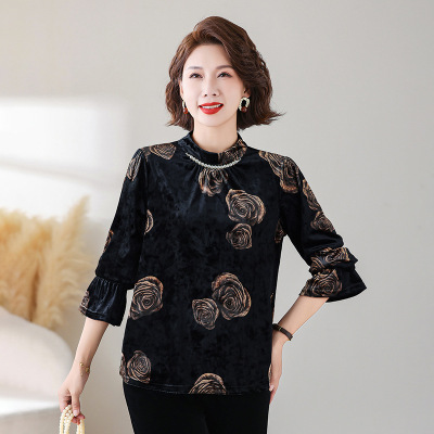 2026年女装新款妈妈打底衫时尚简约中老年女装春装薄款春夏装