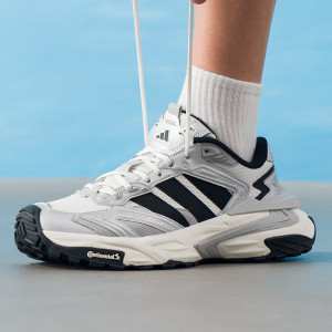 阿迪达斯(adidas)男鞋女鞋新款运动鞋复古时尚机甲鞋老爹鞋休闲跑步鞋KK1002 ZP