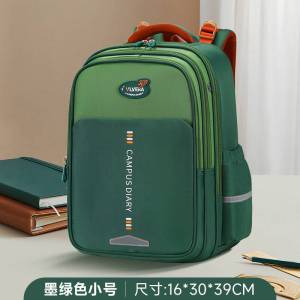 新款英伦风大容量轻便男女孩小学生书包1-3-6年级减负双肩包