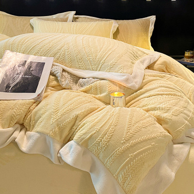 加厚花牛奶绒床上四件套冬季保暖珊瑚法兰绒被套床单三件套