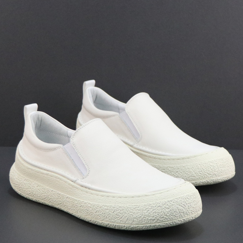 一脚蹬懒人男鞋2026新款春季真皮小白鞋厚底轻便简约百搭休闲板鞋