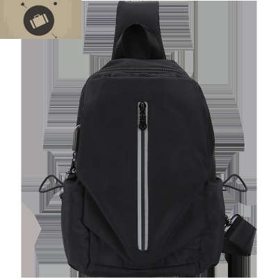 胸包斜挎包男潮牌男生包包单肩挎包休闲轻便学生男士背包小型简约艾狄伊娃斜挎包男