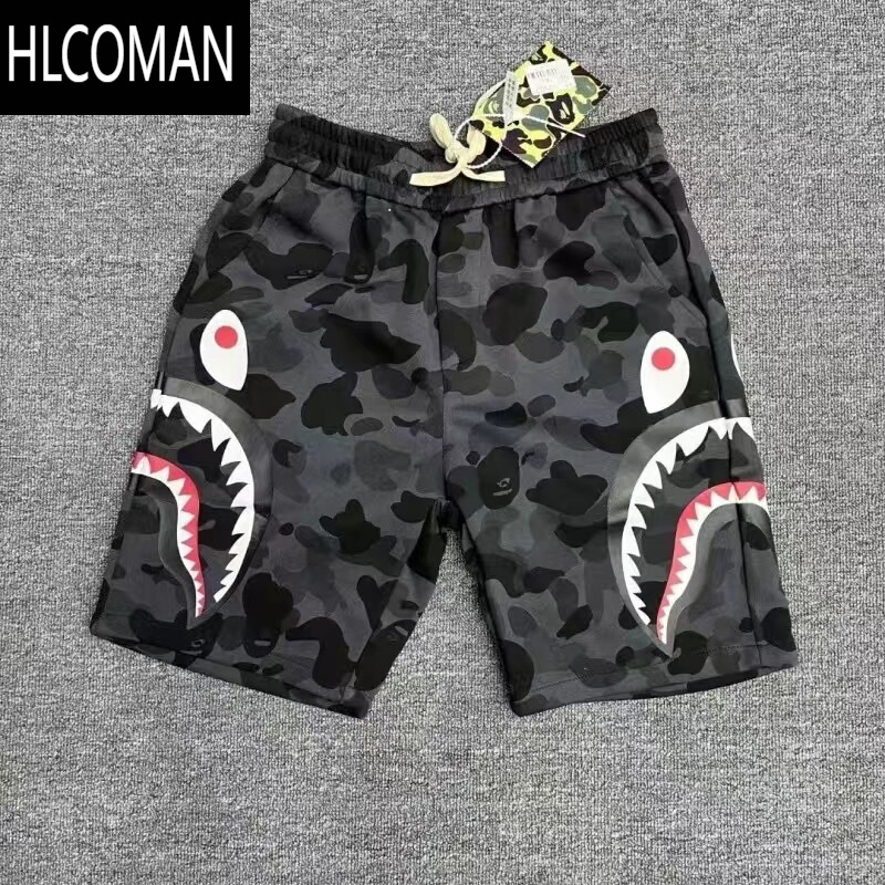HLCOMAN夏季日系潮牌鲨鱼头短裤印花迷彩印花男女情侣宽松休闲五分裤